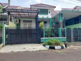 Dijual Cepat Rumah Siap Huni dalam Cluster di Taman Yasmin