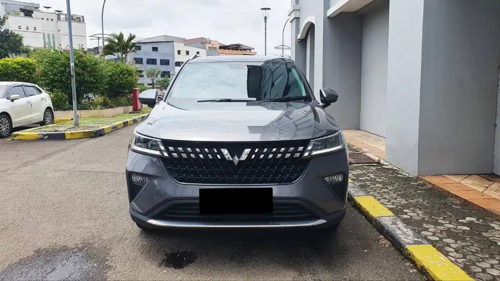 Wuling Alvez 1.5 EX Abu Sunroof 2024 Gress Like New Low KM 12Rb Record