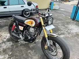 Motor custom basic scorpio