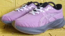 Sepatu running 4sick size 40