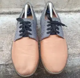 Sepatu pantofel B4T4 size 43