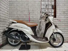 Yamaha Fino 125 FI Premium Remot BlueCore 2016 Mulus