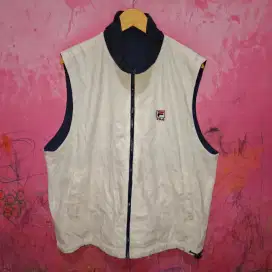 Bismillah, dijual rompi bolak-balik Fila original