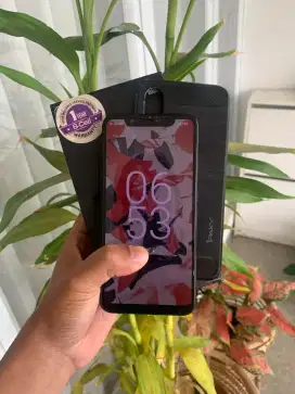 Xiaomi Mi 8 6/128 Black - Terawat Istimewa