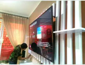 Bracket tv dan pemasangan