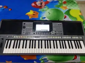 Yamaha PSR S970