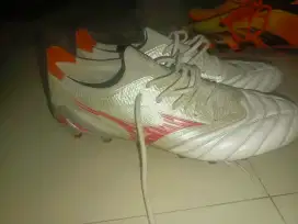 Mizuno Morelia Neo IV Elite