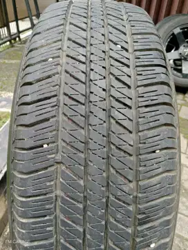 Ban 265 65 17 bridgestone pajer fortuner