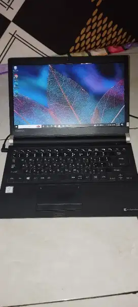 Toshiba Dynabook R73 Core i5 gen 7