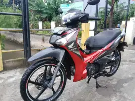 Honda Supra x 125 fi helm in th 2012 pajak on