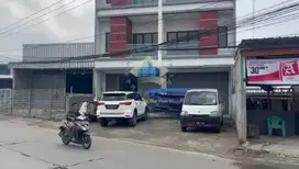 Ruko di Jl Raya Legok - Karawaci, Tangerang.