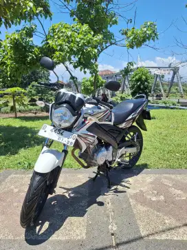 YAMAHA VIXION TAHUN 2013 SIAP PAKAI