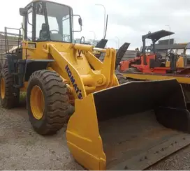 Dijual Wheel Loader Komatsu model WA200-3