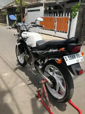 Ninja R Putih tahun 2013