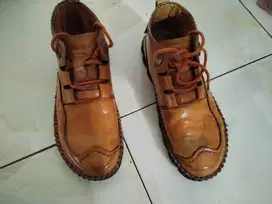 Sepatu boot /jungle style