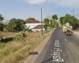 Lahan kosong nol jalan raya pasar kedamean gresik