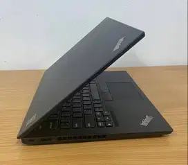 Lenovo Thinkpad X270 i5  Gen 6 Memori 8 GB SSD 128 GB