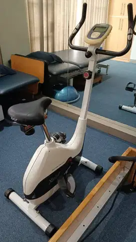 Sepeda Statis Ergo Bike X2Fit model B 185