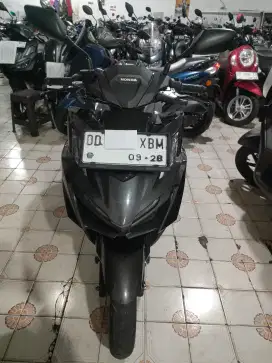 Honda vario 160 cc cbs 2023 hitam