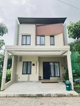 RUMAH 2 LANTAI SELANGKA DARI BANDARA HASANUDDIN MAKASSAR JL POROS