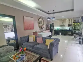 Rumah Lokasi Strategis di Kebayoran Village Bintaro
