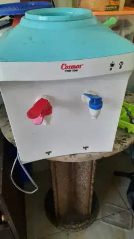 Dispenser hot & cold