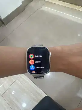 I watch seri 8 41mm like new