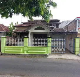 Dijual cepat rumah