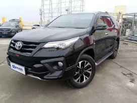 [OLX Mobbi] Toyota Fortuner Hitam 2.4 4x2 VRZ Solar-AT 2016 ARP