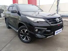 [OLX Mobbi] Toyota Fortuner Hitam 2.4 4x2 VRZ Solar-AT 2016 ARP