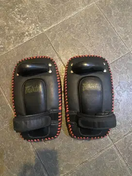 pad muaythai fairtex