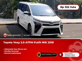 [ LOW KM ] Toyota Voxy 2.0 ATPM Putih 2018/2019