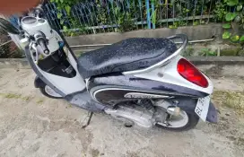 Scoopy tahun 2012 akhir mesin masih original