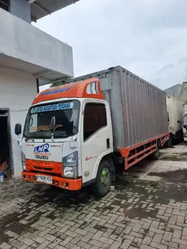 Isuzu NMR 71 SD L th 2019