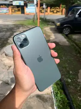 Iphone 11 Pro max resmi Ibox