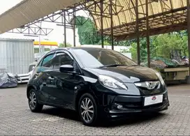 HONDA BRIO 1.2 E AT 2015