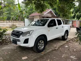 Cash/TT isuzu dmax Double cabin hilux 4x4 diesel turbo tuker tambah