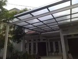 Kanopi baja ringan