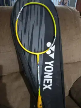 Raket Yonex ARC SABER Light 10i