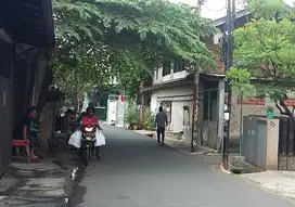 Rumah 1 kost Ac 3 di Jatipadang Pejaten jaksel ls.180mtr 2m jln 2 mbl