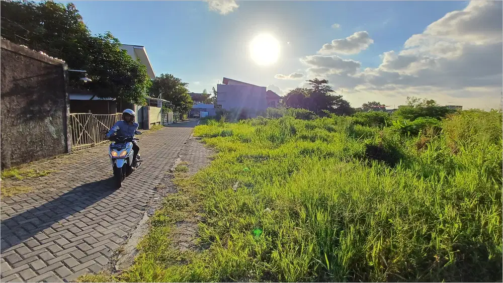 Tanah Jogja Dijual Dekat Jl.Laksda Adisucipto Selatan Plaza Ambarukmo
