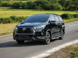 Toyota kijang Innova Venturer Dsl Mt 2021 km +/- 46.000