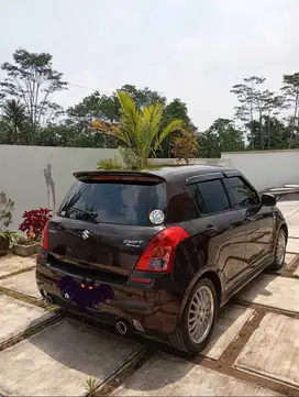 Suzuki Swift 2008 Bensin