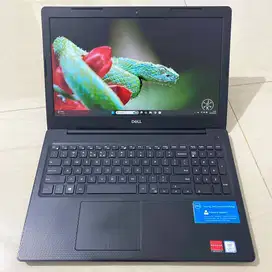 Laptop i7-8565U / 3TB / VGA Radeon 2GB / RAM 16GB FullHD (1920x1080)