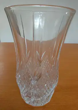 Vas Crystal D'arques