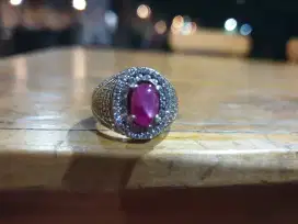 Cincin batu ruby burma