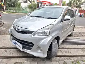 Pajak Panjang - Toyota Avanza 1.5 Luxury Veloz Bensin MT 2015