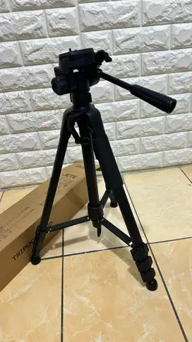 TRIPOD STAND CAMERA