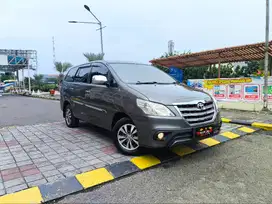 DP 5JT Innova Diesel KM LOW SEPERTI BARU