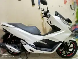 Honda PCX lengkap motor sehat walafiat keterangan detail dibawah